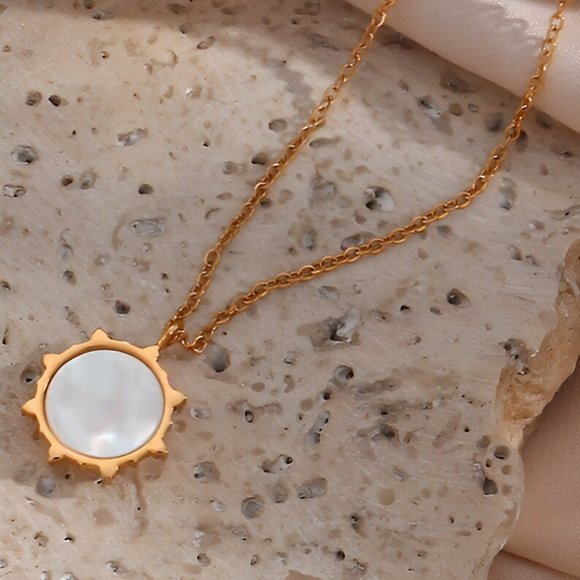 8-Point North Star Pendant Necklace with 18K Gold Plating and Natural Shell - Picture 7 of 8